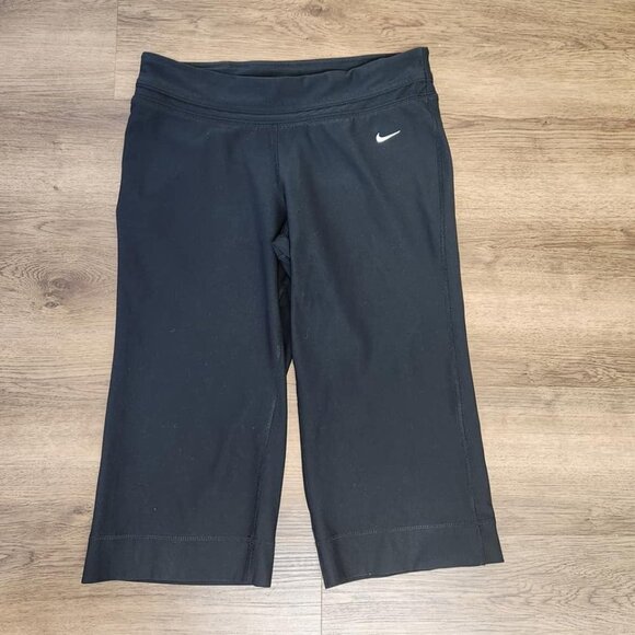 Nike drifit cropped work out - Picture 1 of 1